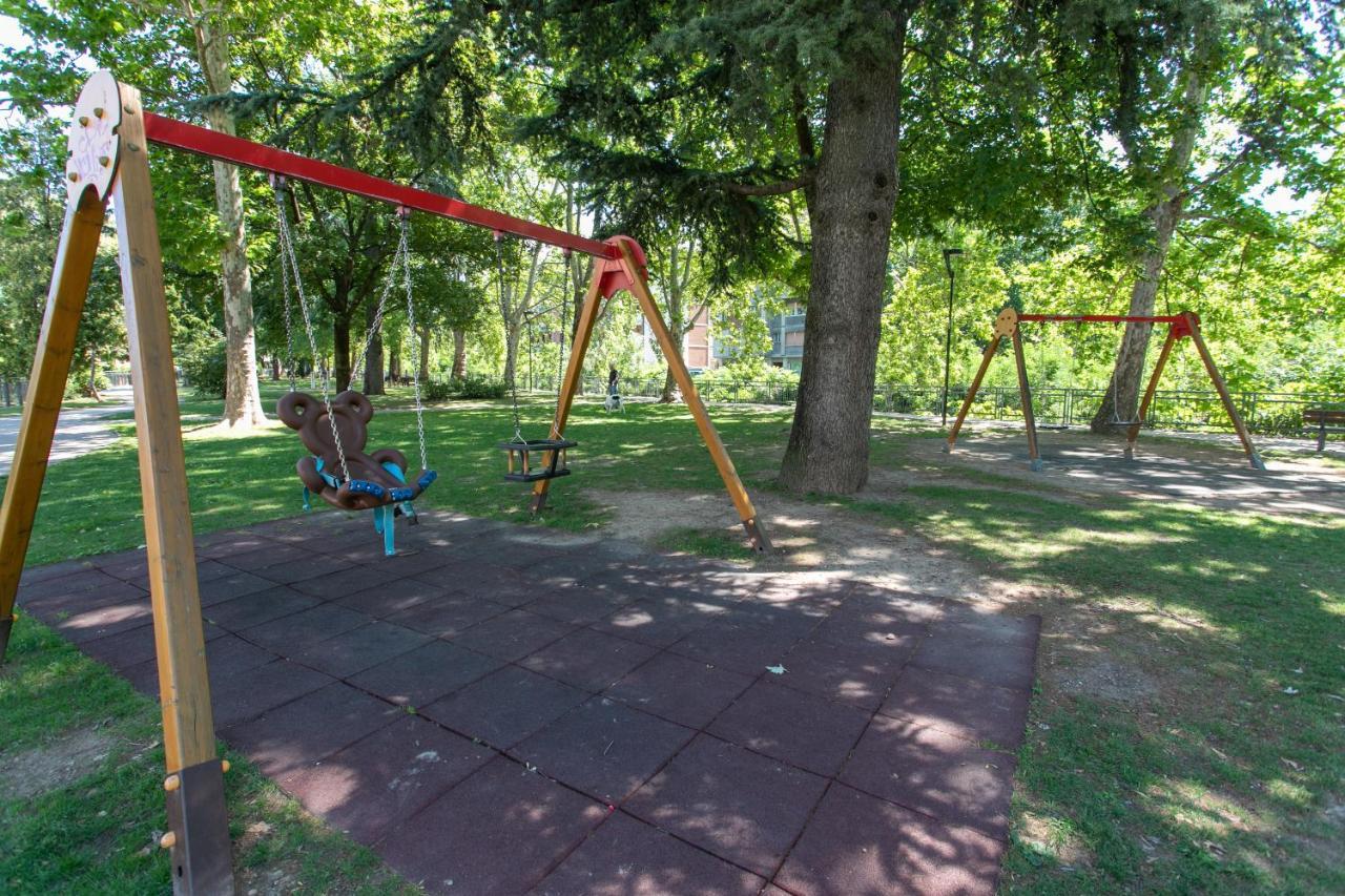 Appartamento Al Ponte Adiacente Al Parco, Vicino All'Ospedale E Centro 特伦托 外观 照片